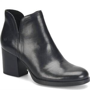 NEW BORN women's olivia boots in black
